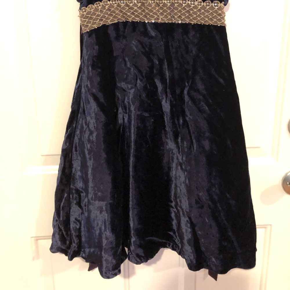 Girls dress